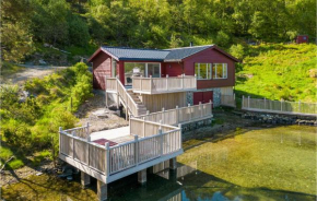 Cozy Home In Sveio With Wifi